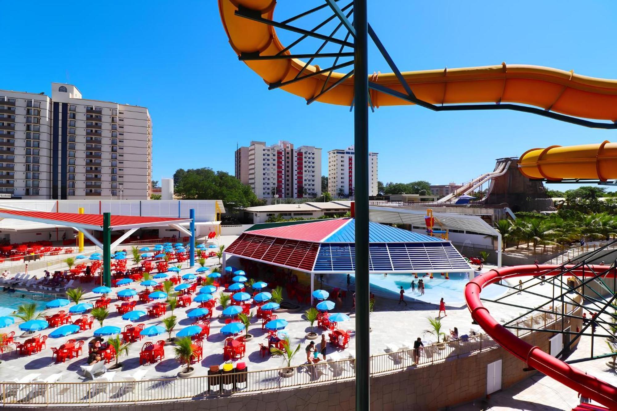Spazio Diroma Com Acesso Ao Acqua Parque Caldas Novas Exterior foto