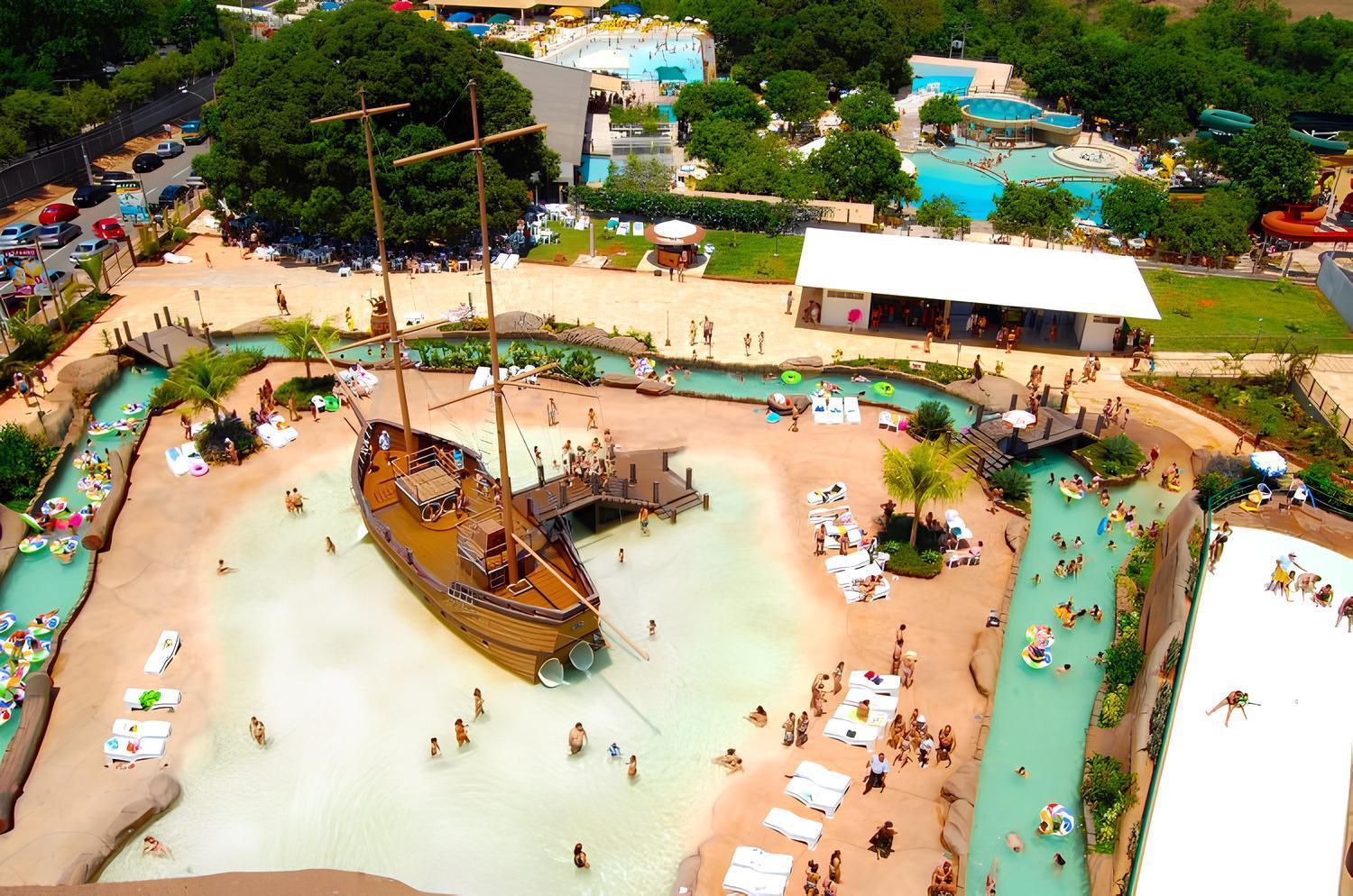 Spazio Diroma Com Acesso Ao Acqua Parque Caldas Novas Exterior foto